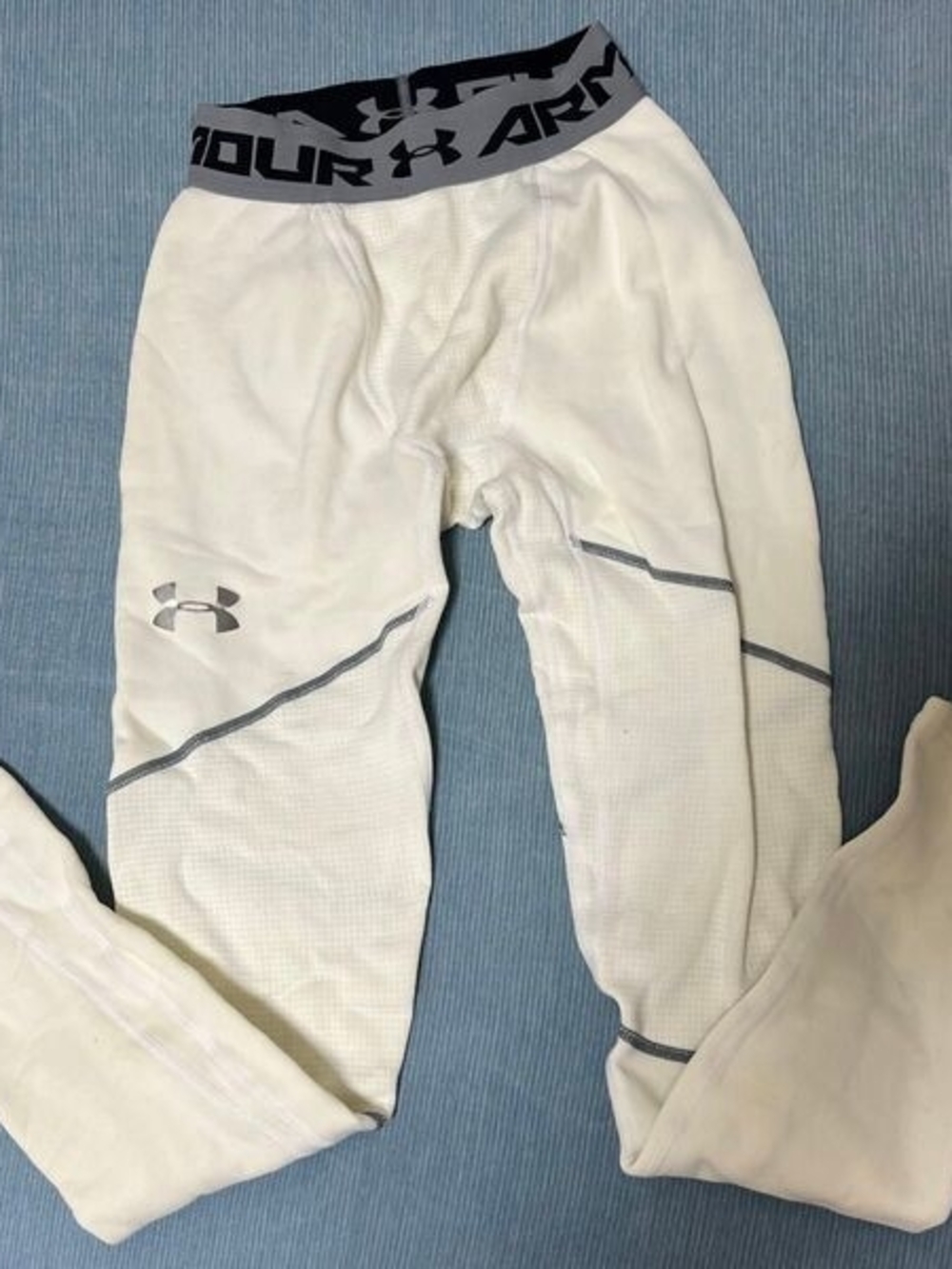 Under Armour Size L Compression Leggings with Gray Logo BASEBALL
